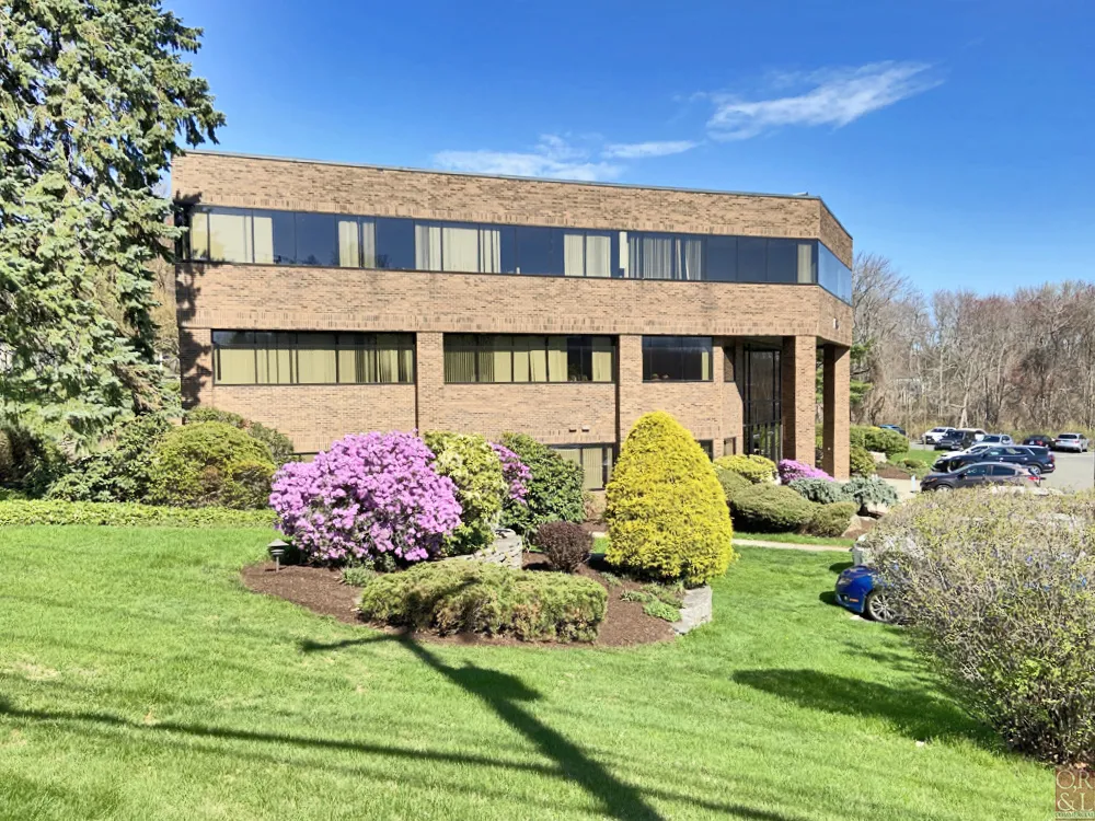 Glastonbury - 701-703 Hebron Avenue <br /><small>For Lease</small>